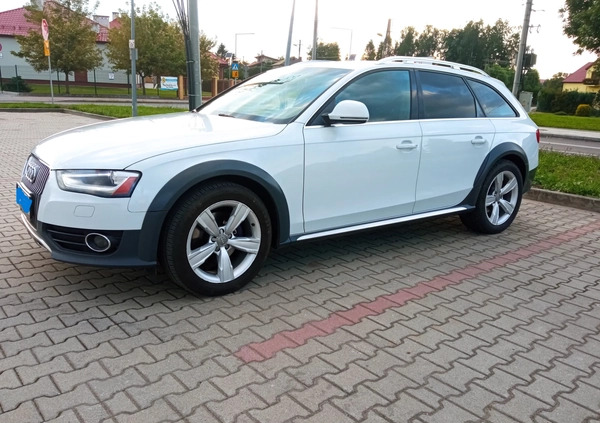 Audi A4 Allroad cena 54900 przebieg: 229000, rok produkcji 2013 z Choszczno małe 137